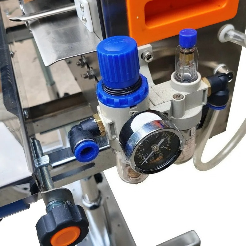 Machine de scellage continue c - Commercial Printing And Packaging avis et prix